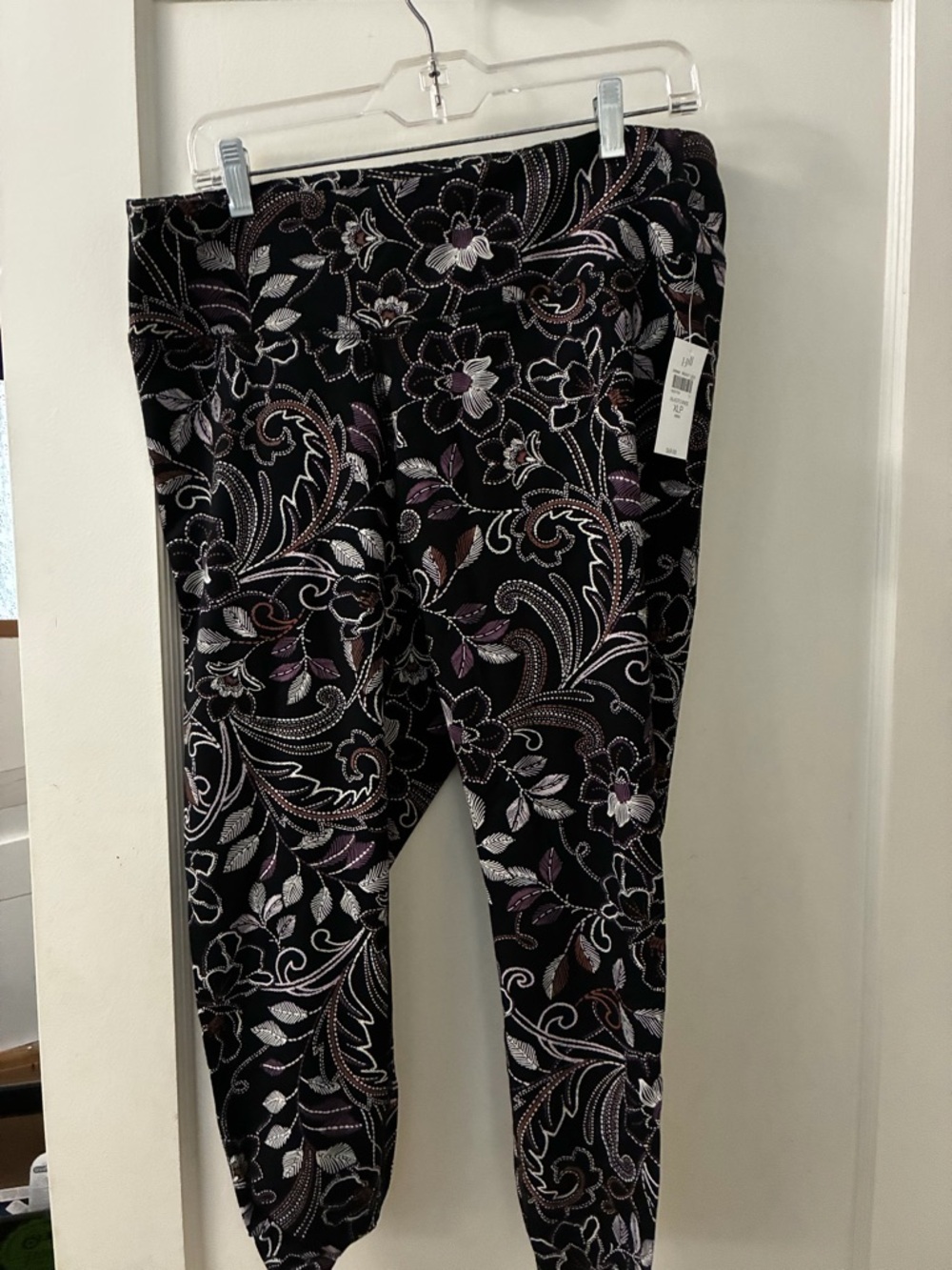 J. Jill Black Floral Print Leggings with Purple and White Accents